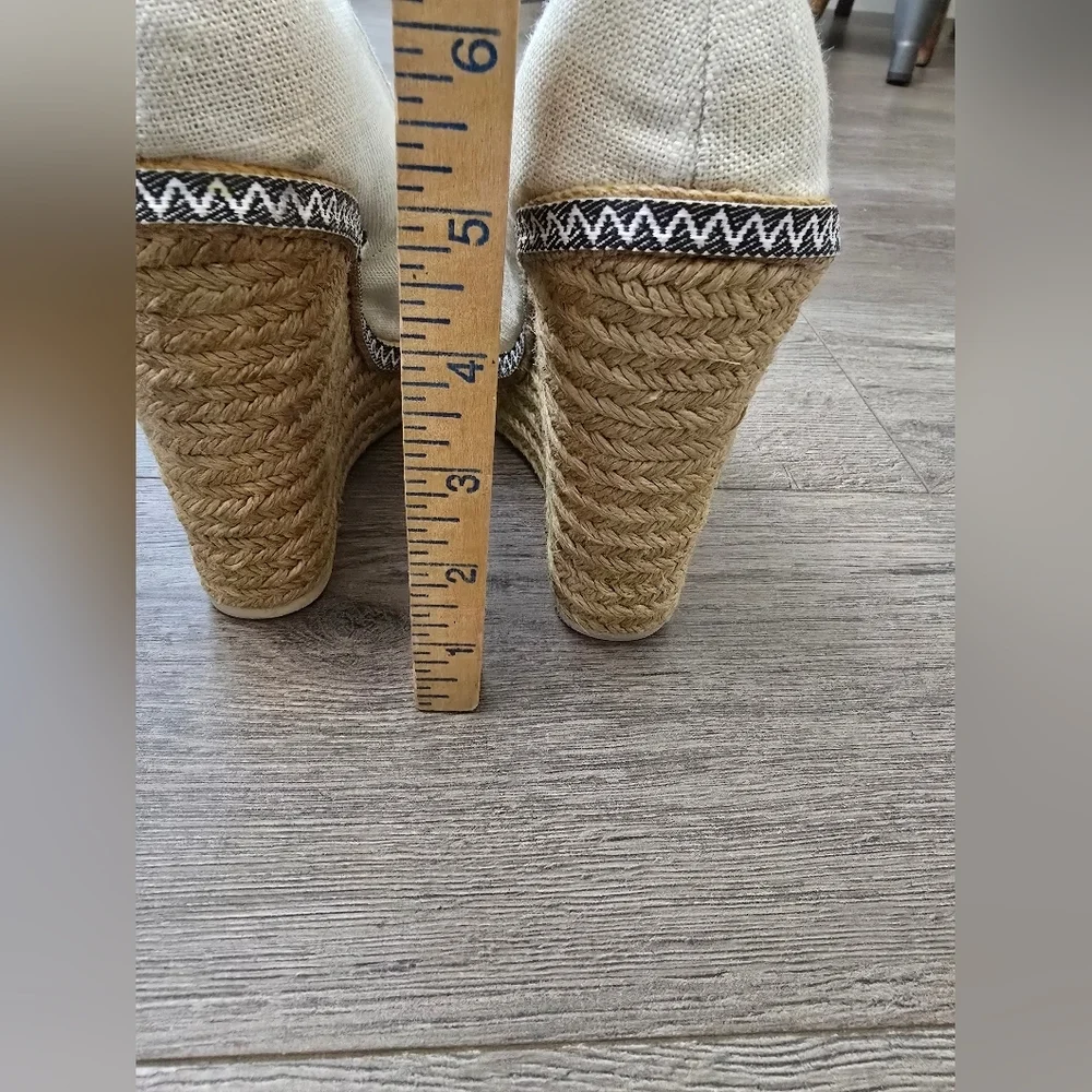 Call It Spring Canvas Espadrilles Wedge Platform Size 7.5